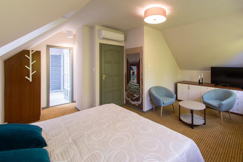 Villa Oliva Boutique Rooms Zamárdi Exterior photo
