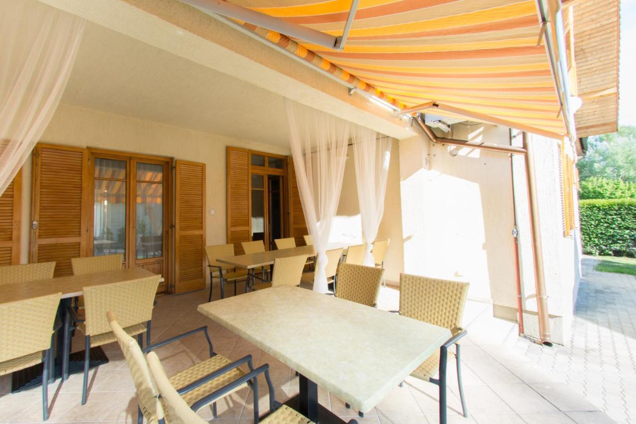 Villa Oliva Boutique Rooms Zamárdi Exterior photo